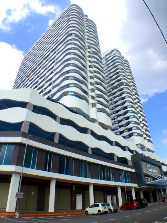 Thermospace The Wave B-13A-13 Melaka City No Wifi Malacca Exterior foto